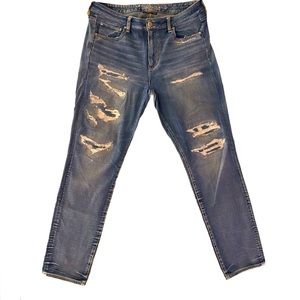 AEO - 14 - Hi-Rise Slim Straight with 360 Super Super Stretch